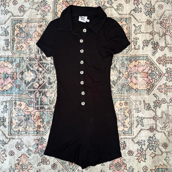 Princess Polly Pants - Princess Polly‎ Black Button-Up Romper – Size XS (2)